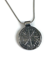 Viking Compass Vegvisir Silver Pendant